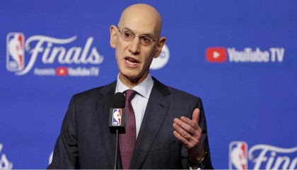 开云-会如愿吗？记者：萧华坚信全明星美国队vs世界队的赛制能成功